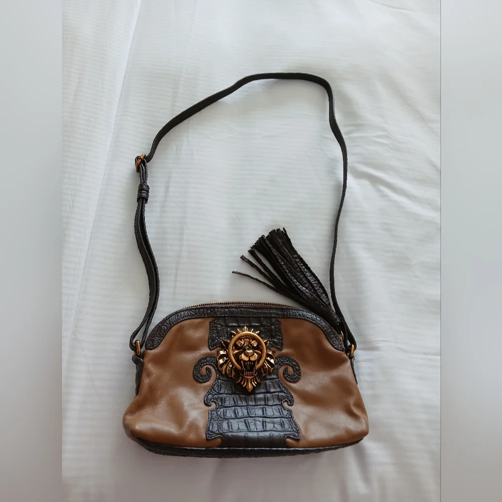 Sharif Lions Head Door Knocker Purse - Picture 1 of 6